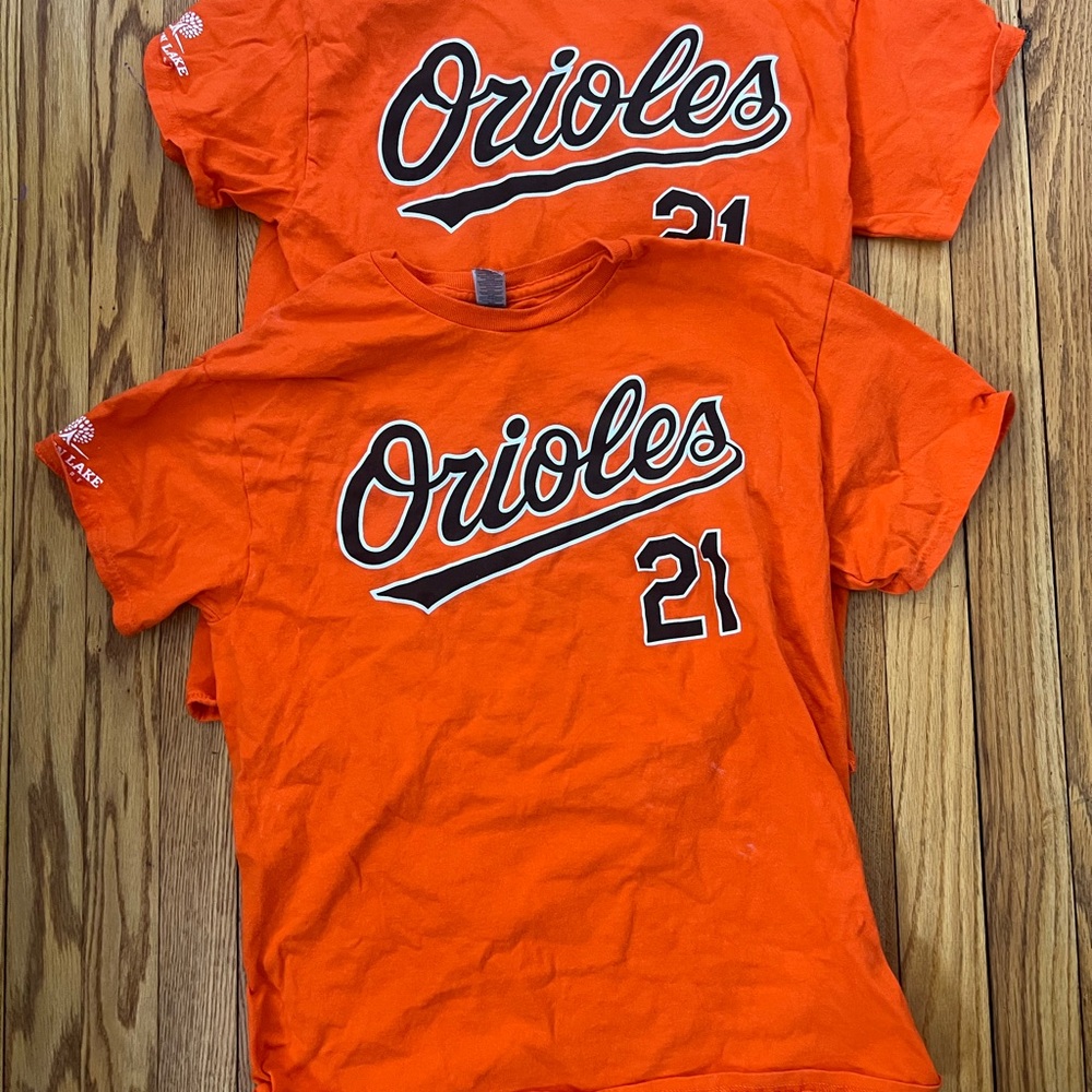 Orioles Adult Medium Austin Hays 21 Shirt Lot of 2